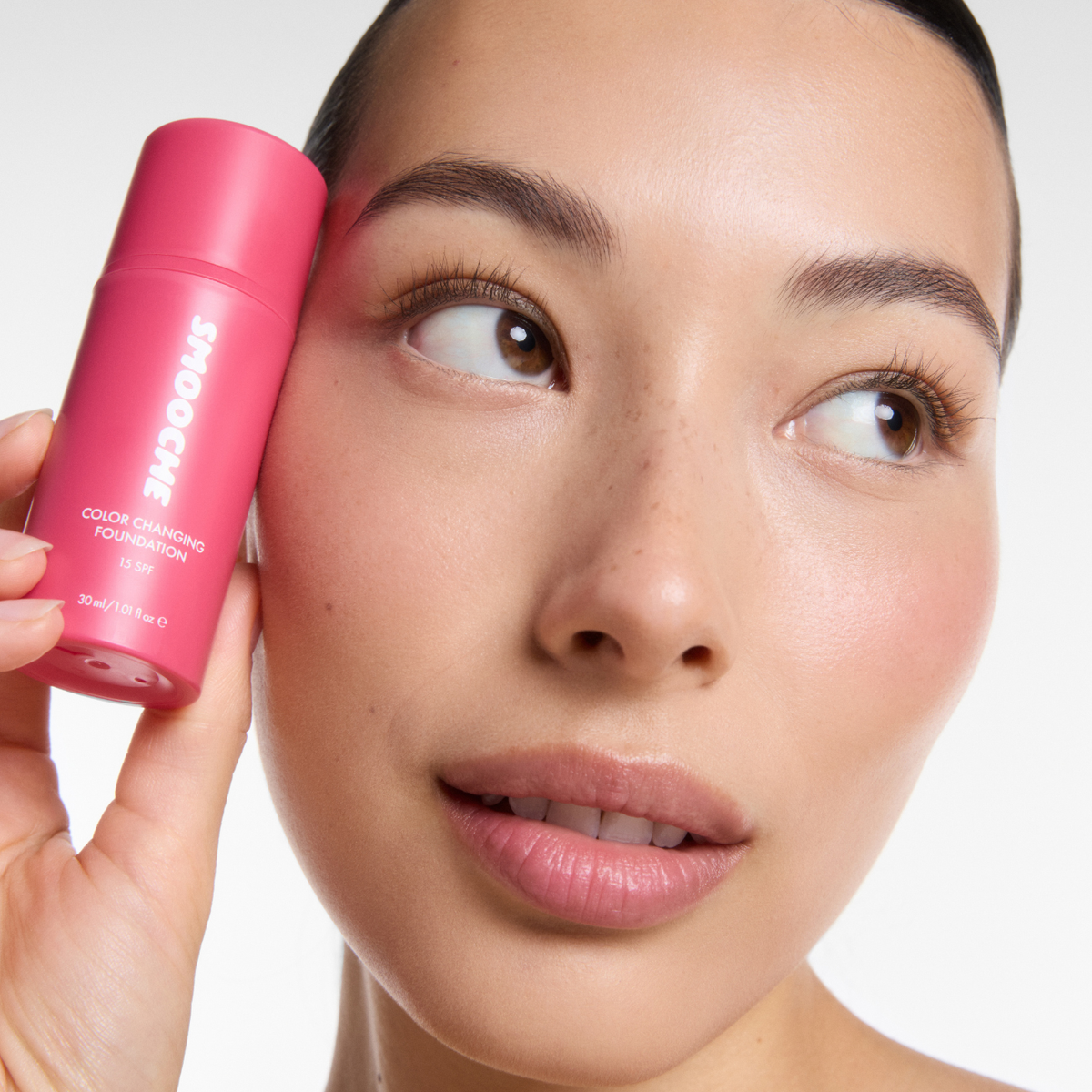 Smooche Colour Changing Foundation bottle